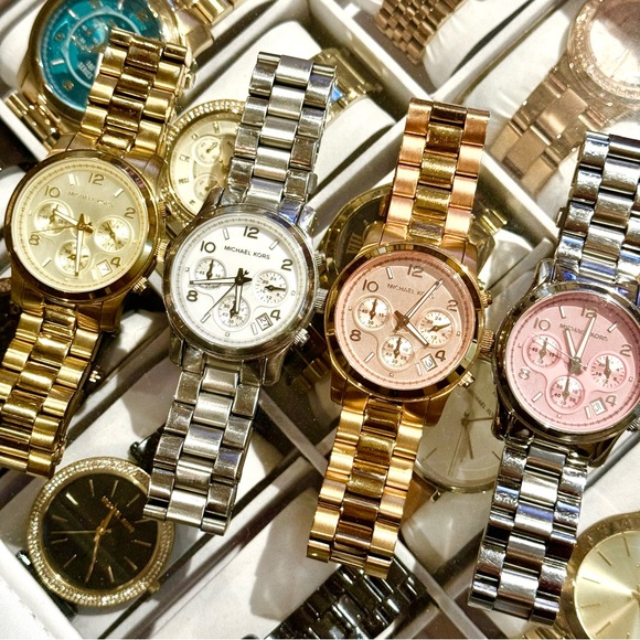 MICHAEL KORS “RUNWAY” MK5198 SILVER WATCH - Picture 3 of 5